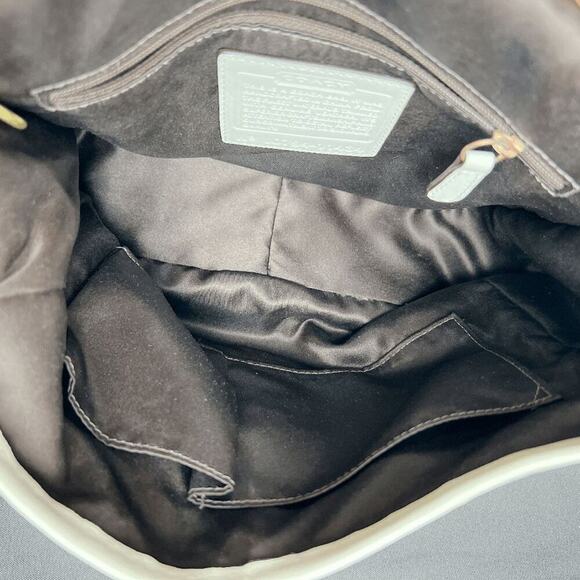 Coach vintage Legacy BLEEKER SIGNATURE CANVAS SHOULDER BAG 11434 - Picture 3 of 10